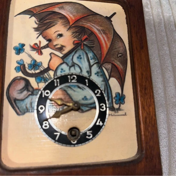Adorable Vintage Umbrella Girl Hummel Miniature Wall Clock West Germany - Picture 2 of 4